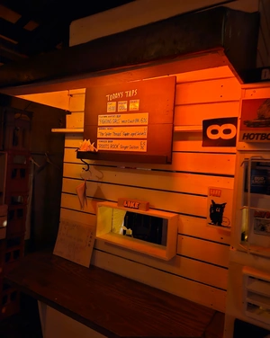 Light bar, intérieur.
